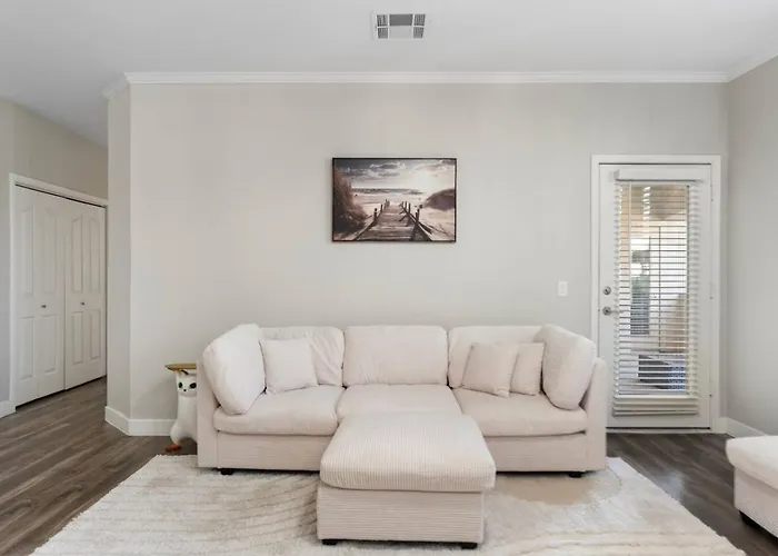 Casual Comfort Elegance * Scottsdale